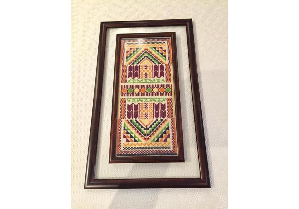 Embroidered Colorful Wall Hanging Glass Frame |Item No.002